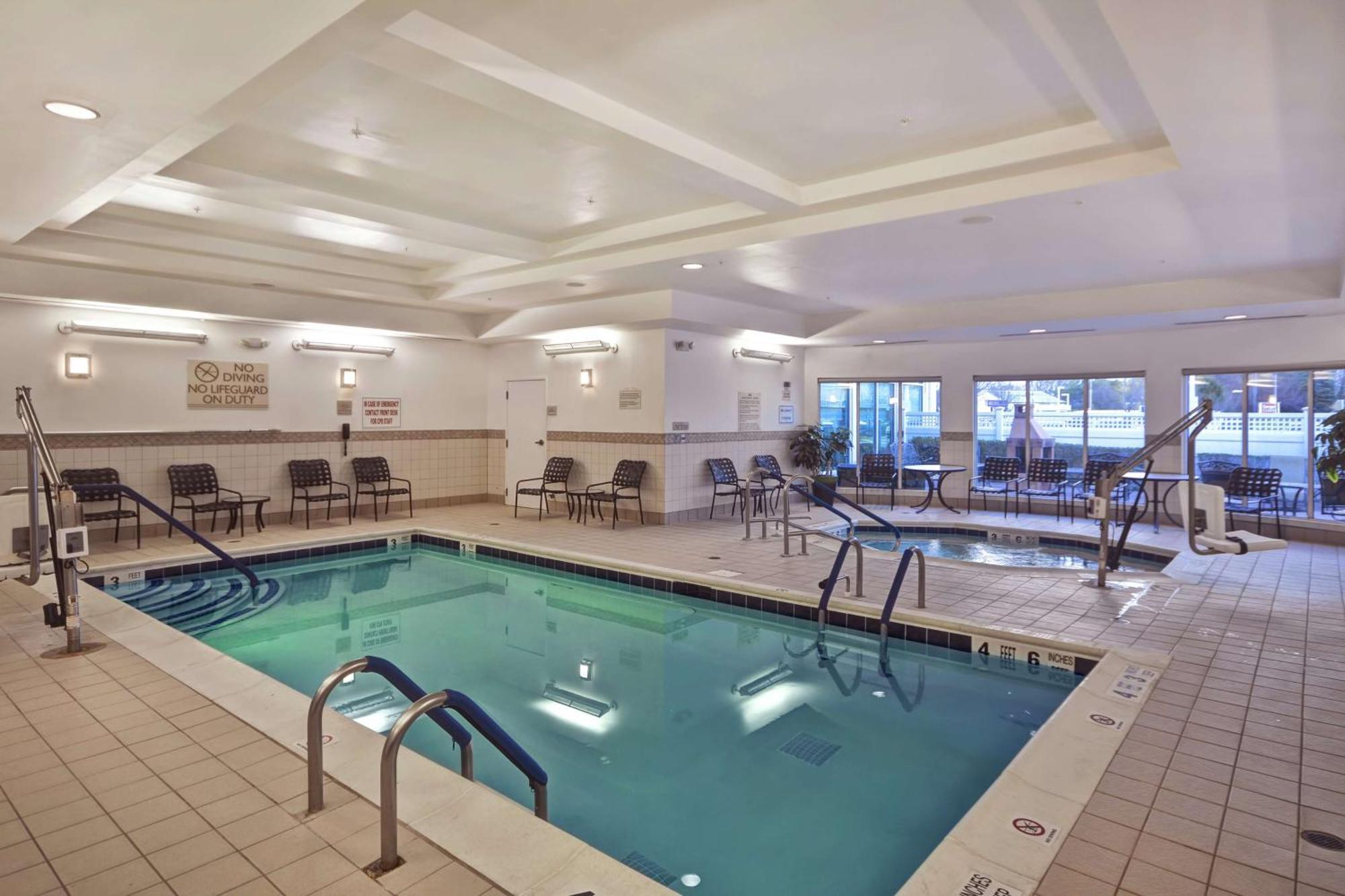 Hilton Garden Inn Riverhead Luaran gambar