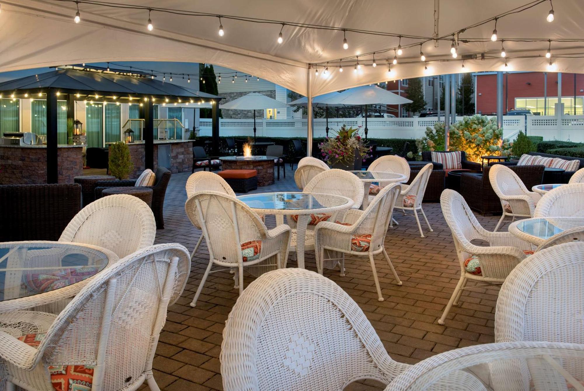 Hilton Garden Inn Riverhead Luaran gambar