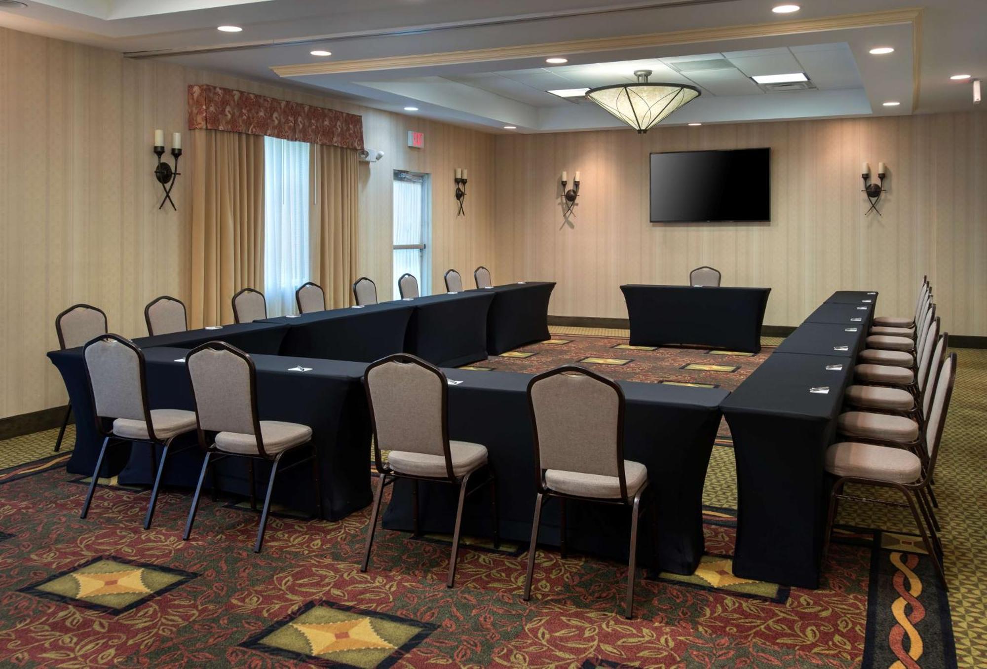 Hilton Garden Inn Riverhead Luaran gambar