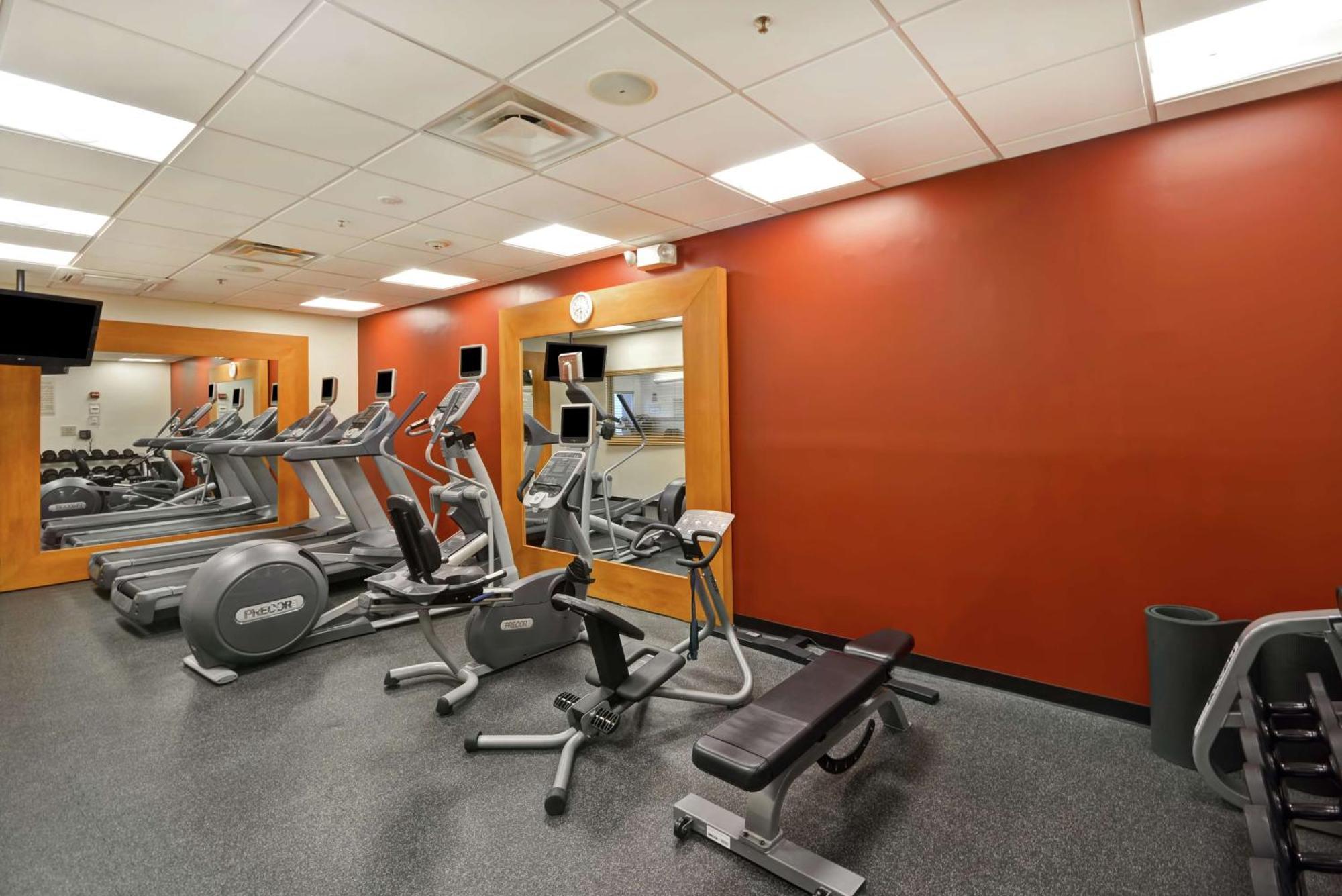 Hilton Garden Inn Riverhead Luaran gambar