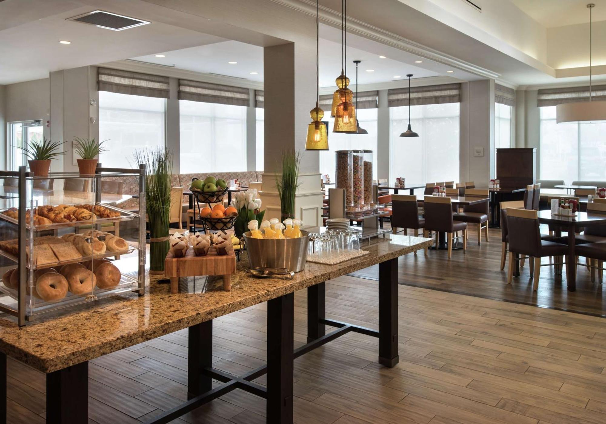Hilton Garden Inn Riverhead Luaran gambar