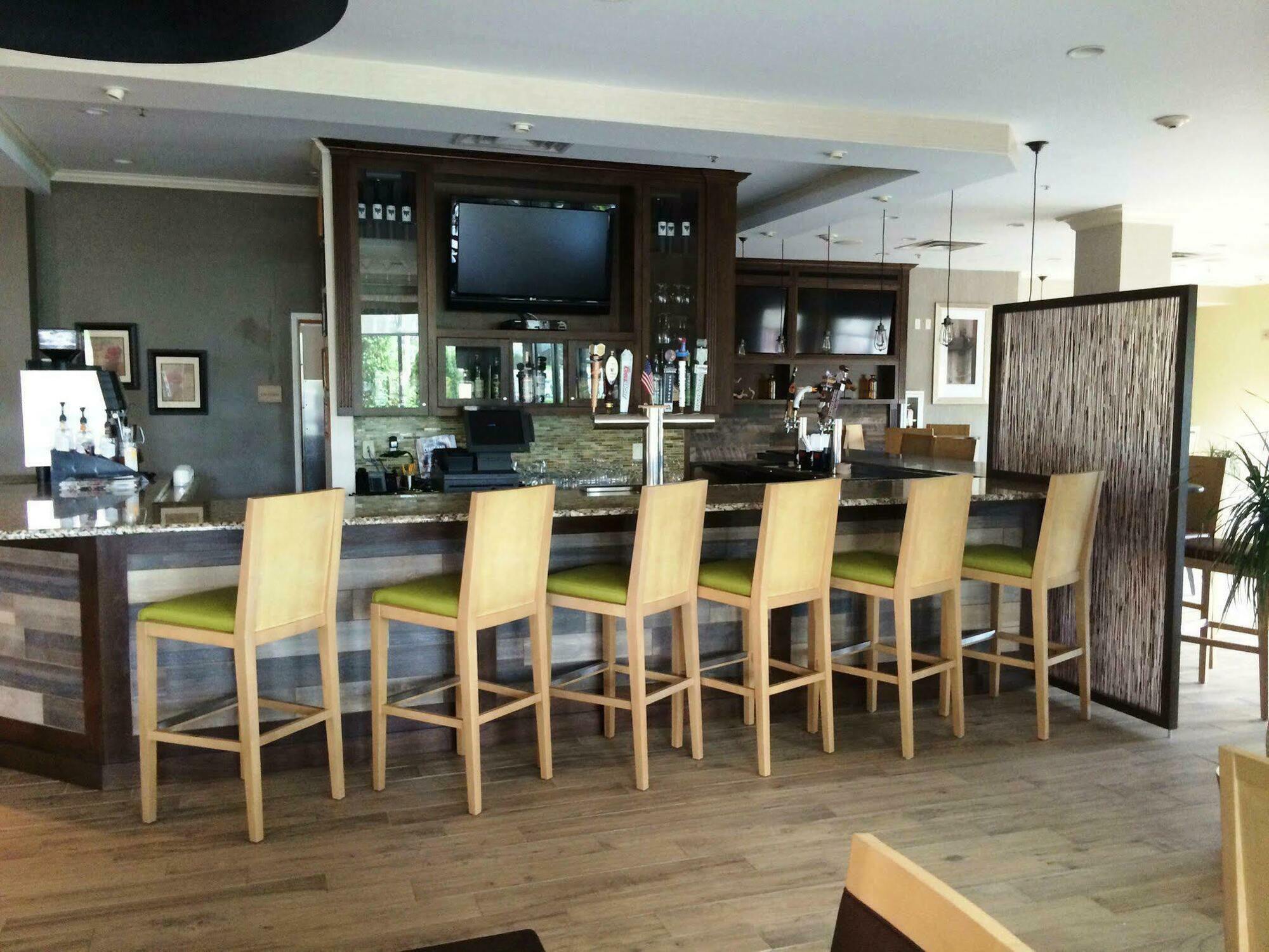 Hilton Garden Inn Riverhead Luaran gambar